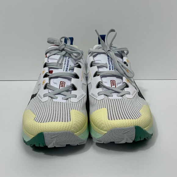 Nike Women's Snikers Sz 7.5 React Wildhorse Trail Hiking Running Shoe DR2689 101 - Picture 9 of 16